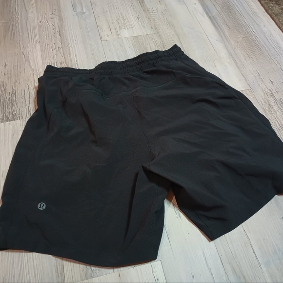 lululemon athletica Black Shorts - Picture 4 of 5